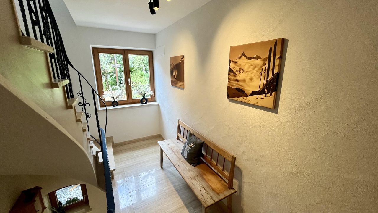 Treppenhaus Zirbe Treppenhaus Zirbe